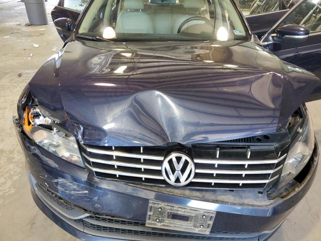 Photo 11 from auction – 2015 VOLKSWAGEN PASSAT SE with VIN 1VWBV7A37FC030452