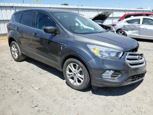 Photo 4 from auction – 2019 FORD ESCAPE SE with VIN 1FMCU0GD9KUA07711