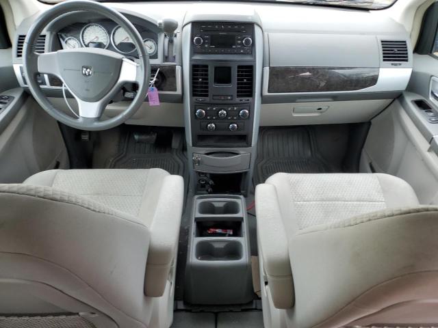 Photo 8 from auction – 2010 DODGE GRAND CARA with VIN 2D4RN5D11AR211629
