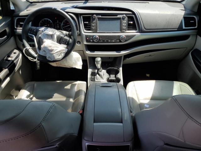 Photo 8 from auction – 2016 TOYOTA HIGHLANDER with VIN 5TDJKRFH1GS300279