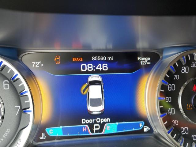 Photo 9 from auction – 2015 CHRYSLER 200 C with VIN 1C3CCCCG4FN613480