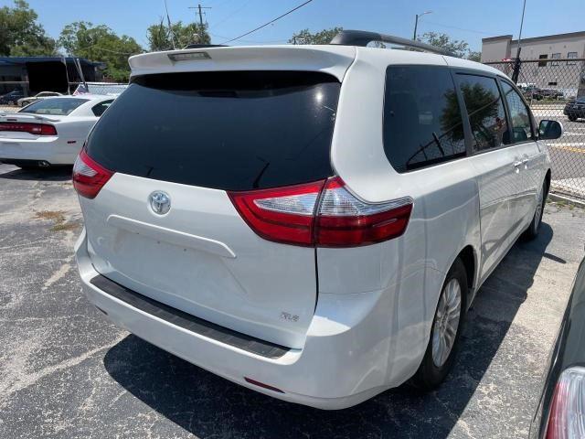 Photo 4 from auction – 2015 TOYOTA SIENNA XLE with VIN 5TDYK3DC3FS580367