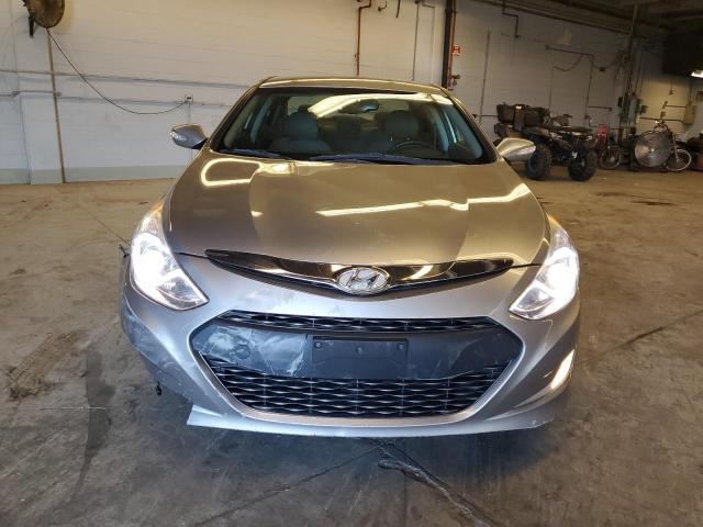 Photo 5 from auction – 2013 HYUNDAI SONATA HYB with VIN KMHEC4A48DA093304