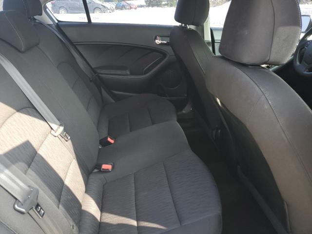 Photo 10 from auction – 2016 KIA FORTE LX with VIN KNAFK4A60G5601983