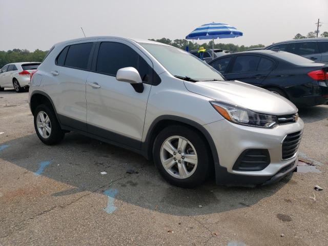 Photo 4 from auction – 2020 CHEVROLET TRAX LS with VIN 3GNCJKSB3LL294576