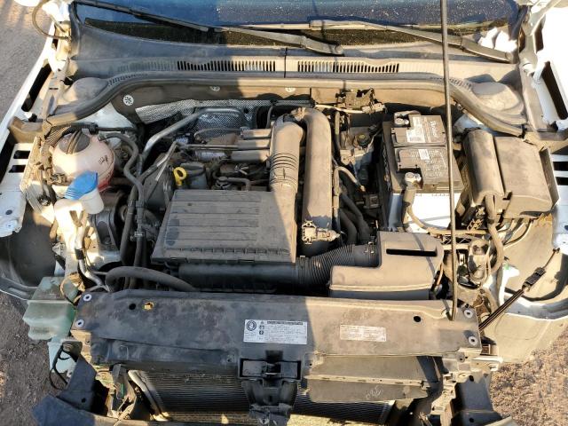Photo 11 from auction – 2017 VOLKSWAGEN JETTA S with VIN 3VW2B7AJ2HM395890