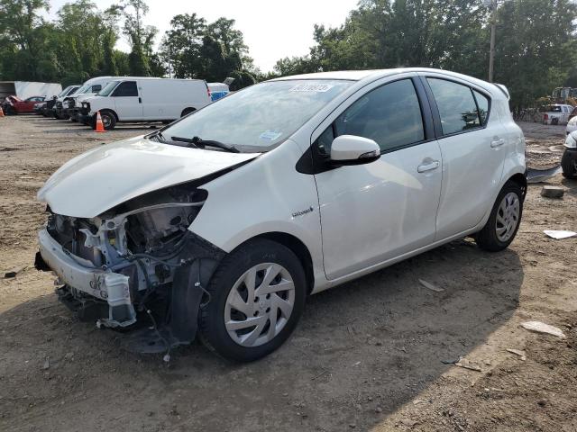 TOYOTA PRIUS C 2015 with VIN JTDKDTB31F1102707 - Photo from auction