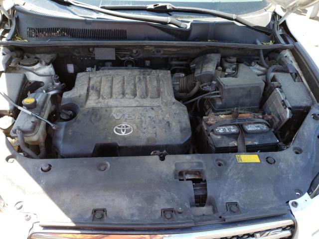 Photo 11 from auction – 2008 TOYOTA RAV4 LIMIT with VIN JTMBK31V685068929