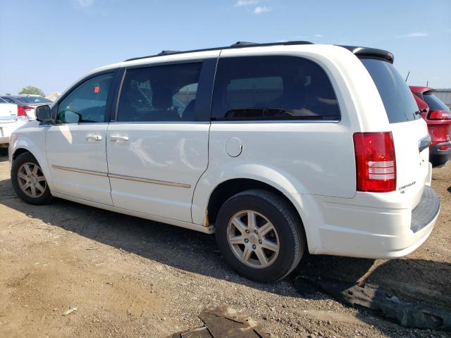 Photo 2 from auction – 2010 CHRYSLER TOWN & COU with VIN 2A4RR8DX3AR330378