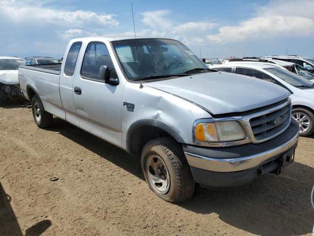 Photo 4 from auction – 2000 FORD F150 with VIN 1FTRX18W7YKA24877