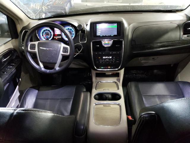 Photo 8 from auction – 2015 CHRYSLER TOWN & COU with VIN 2C4RC1CGXFR697155