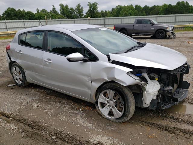 Photo 4 from auction – 2016 KIA FORTE LX with VIN KNAFK5A80G5607466