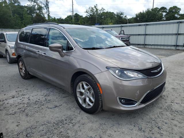Photo 4 from auction – 2017 CHRYSLER PACIFICA T with VIN 2C4RC1BG9HR762985