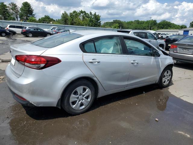 Photo 3 from auction – 2017 KIA FORTE LX with VIN 3KPFK4A76HE092225