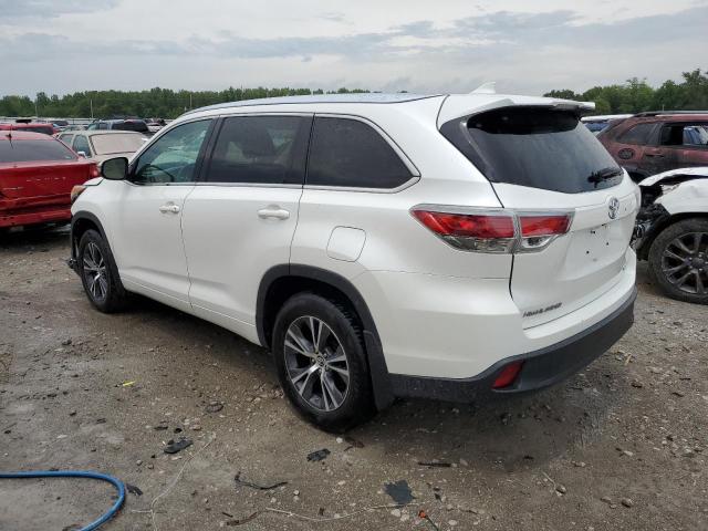 Photo 2 from auction – 2016 TOYOTA HIGHLANDER with VIN 5TDJKRFH5GS300012