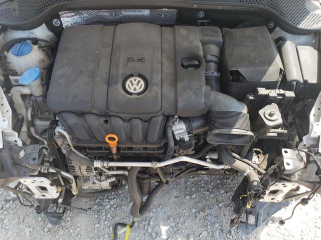 Photo 11 from auction – 2013 VOLKSWAGEN BEETLE with VIN 3VWFP7AT4DM618980