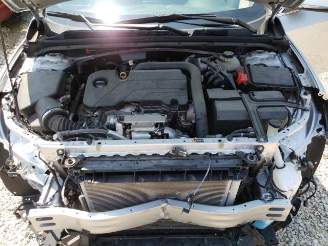 Photo 11 from auction – 2018 CHEVROLET MALIBU LT with VIN 1G1ZD5ST3JF193543
