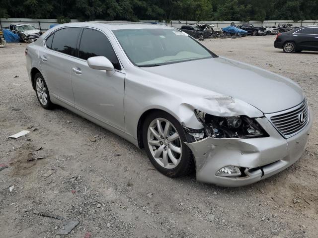 Photo 4 from auction – 2008 LEXUS LS 460L with VIN JTHGL46F285029943