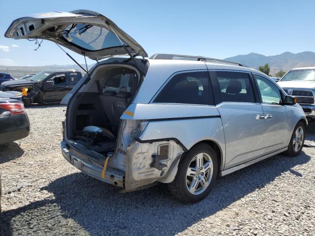 Photo 3 from auction – 2011 HONDA ODYSSEY TO with VIN 5FNRL5H90BB015813