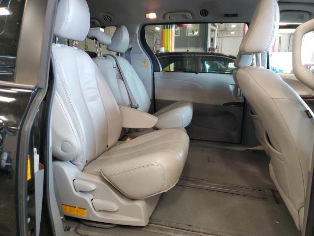 Photo 11 from auction – 2013 TOYOTA SIENNA XLE with VIN 5TDYK3DC2DS310107