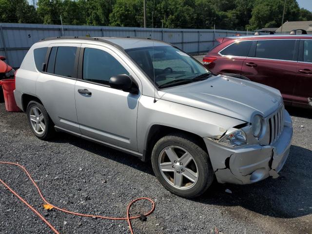 Photo 4 from auction – 2007 JEEP COMPASS with VIN 1J8FF47W27D424124