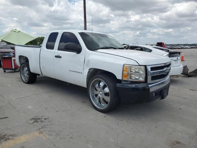 Photo 4 from auction – 2007 CHEVROLET SILVERADO with VIN 1GCEC19CX7Z613877