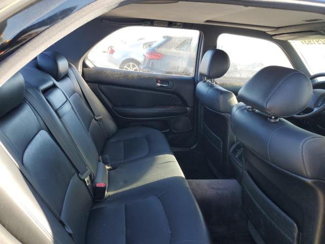 Photo 10 from auction – 1995 LEXUS LS 400 with VIN JT8UF22E1S0022157