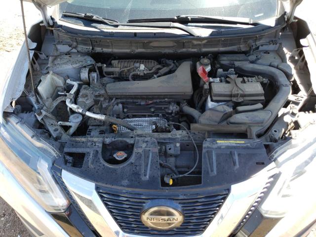 Photo 11 from auction – 2019 NISSAN ROGUE S with VIN 5N1AT2MT4KC761655