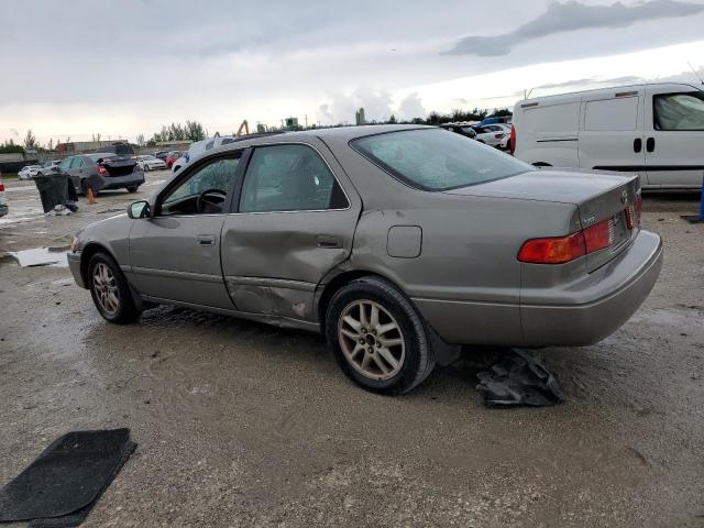 Photo 2 from auction – 2000 TOYOTA CAMRY LE with VIN 4T1BF28K0YU111771