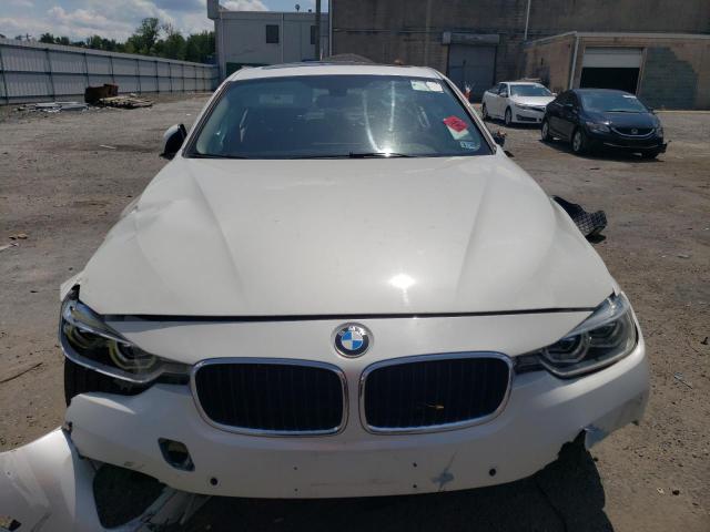 Photo 5 from auction – 2017 BMW 320 XI with VIN WBA8A3C59HK691776