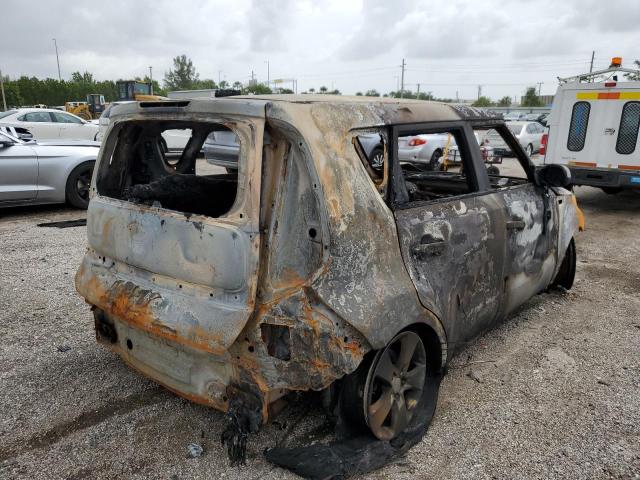 Photo 3 from auction – 2017 KIA SOUL with VIN KNDJN2A2XH7445690