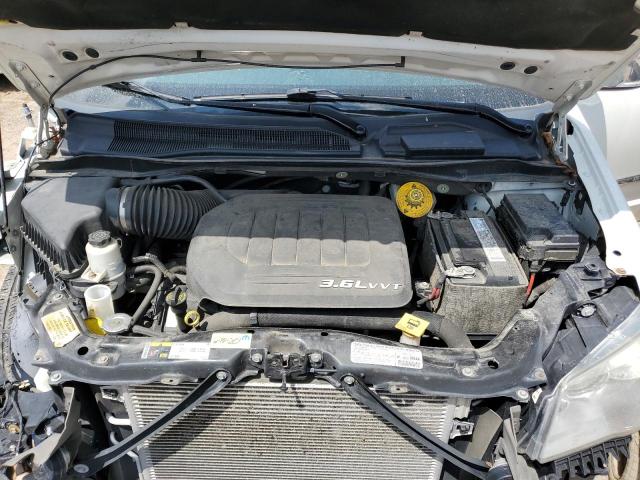 Photo 12 from auction – 2013 CHRYSLER TOWN & COU with VIN 2C4RC1CG7DR778045