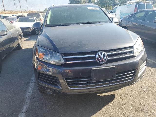 Photo 5 from auction – 2011 VOLKSWAGEN TOUAREG V6 with VIN WVGFF9BPXBD002871