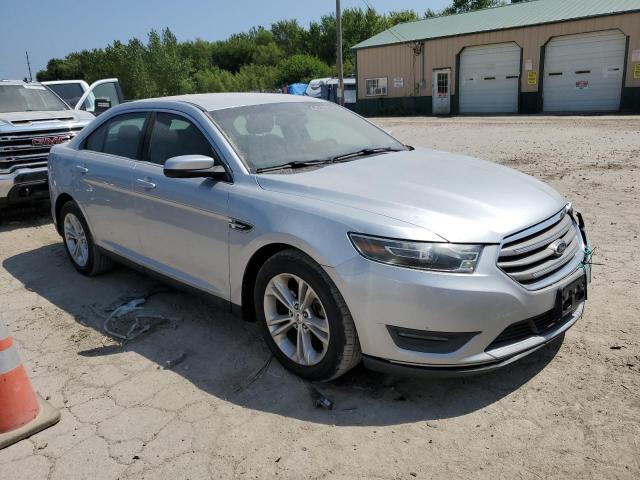 Photo 4 from auction – 2015 FORD TAURUS SEL with VIN 1FAHP2H87FG114877