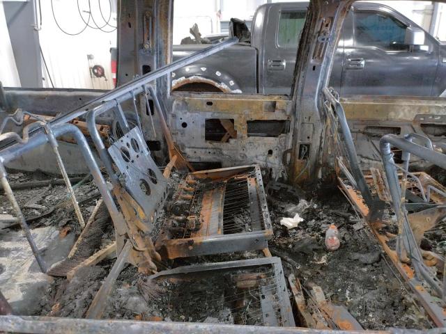 Photo 11 from auction – 1998 GMC SUBURBAN C with VIN 1GKGC26F5WJ729874