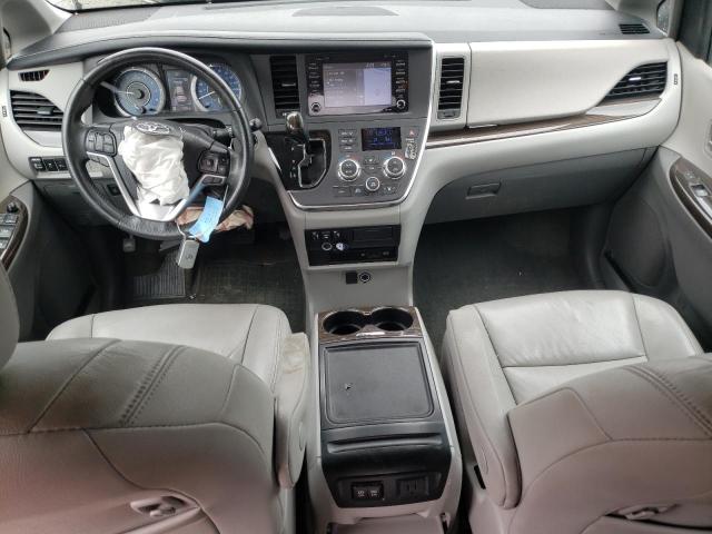 Photo 8 from auction – 2018 TOYOTA SIENNA XLE with VIN 5TDYZ3DC2JS904901