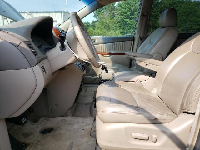 Photo 7 from auction – 2004 TOYOTA SIENNA XLE with VIN 5TDBA22C14S005171