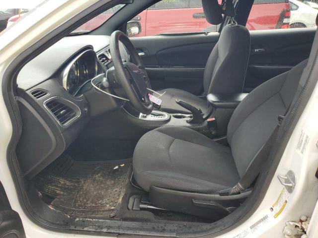Photo 7 from auction – 2013 CHRYSLER 200 LX with VIN 1C3CCBAB2DN764333