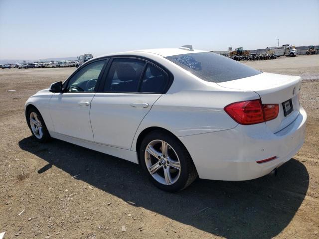 صورة رقم 2 من المزاد - 2014 BMW 320 I مع VIN WBA3B1C54EK134877