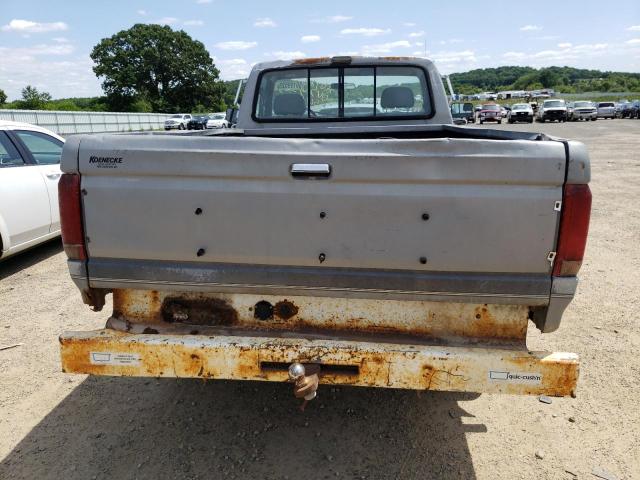Foto 6 de la subasta – 1992 FORD F250 con VIN 2FTHF26M2NCA10584