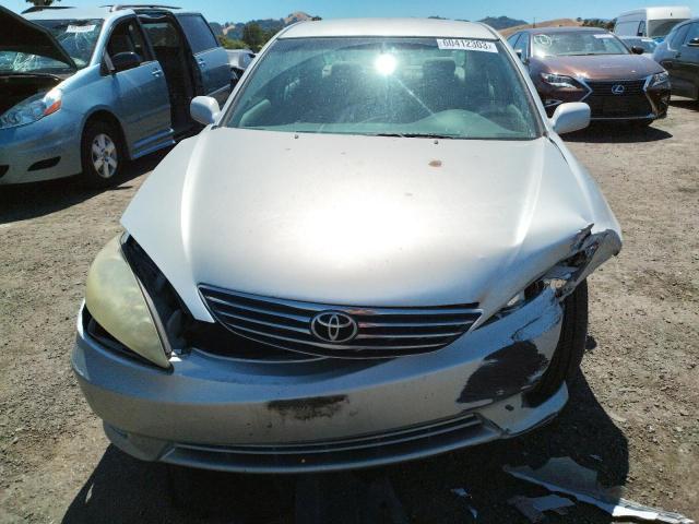 Photo 5 from auction – 2005 TOYOTA CAMRY LE with VIN 4T1BF32K15U084025