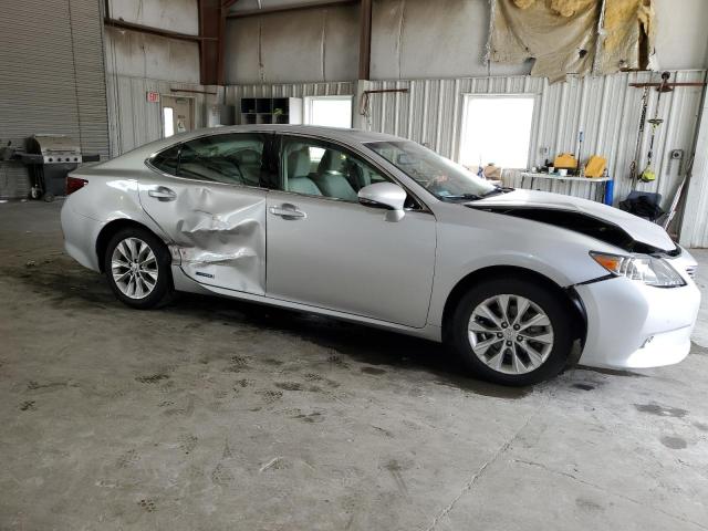 Photo 4 from auction – 2015 LEXUS ES 300H with VIN JTHBW1GG8F2081616