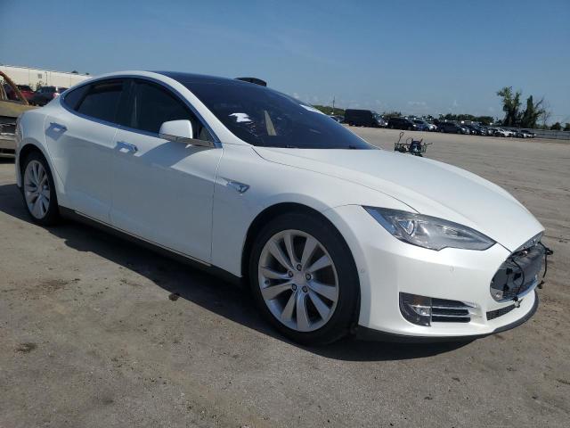 Photo 4 from auction – 2016 TESLA MODEL S with VIN 5YJSA1E28GF123725