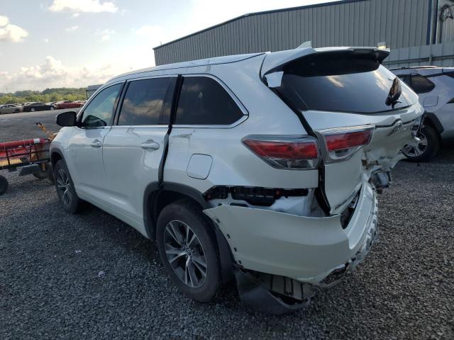 Photo 2 from auction – 2016 TOYOTA HIGHLANDER with VIN 5TDJKRFH1GS305773