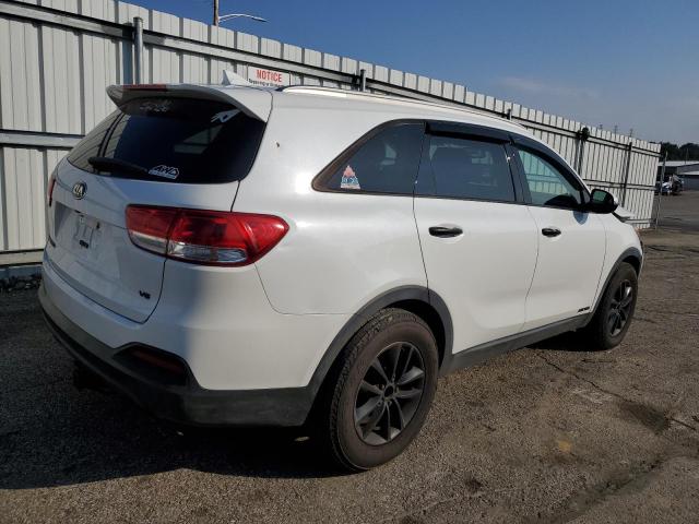 Photo 3 from auction – 2017 KIA SORENTO LX with VIN 5XYPGDA54HG327082
