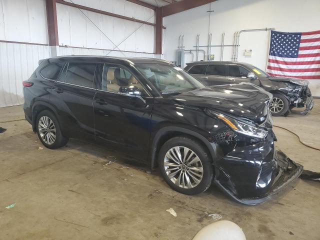 Photo 4 from auction – 2021 TOYOTA HIGHLANDER with VIN 5TDFZRBH7MS088734