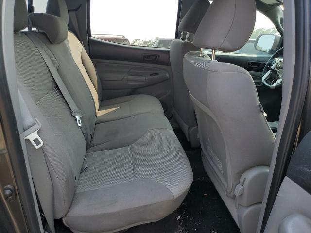 Photo 10 from auction – 2014 TOYOTA TACOMA DOU with VIN 3TMLU4EN3EM152419