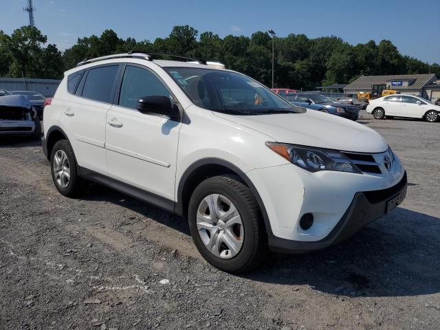 Photo 4 from auction – 2015 TOYOTA RAV4 LE with VIN JTMBFREV9FD150285