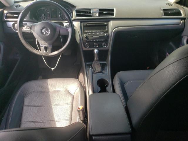 Photo 8 from auction – 2015 VOLKSWAGEN PASSAT S with VIN 1VWAT7A30FC043304
