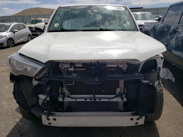 Photo 5 from auction – 2016 TOYOTA 4RUNNER SR with VIN JTEBU5JR1G5374746